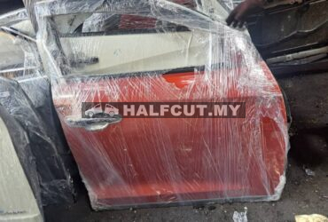 HYUNDAI TUCSON  G4NA 2018 FRONT DOOR F/ R