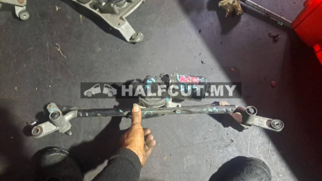 HYUNDAI SONATA 7 WIPER LINK