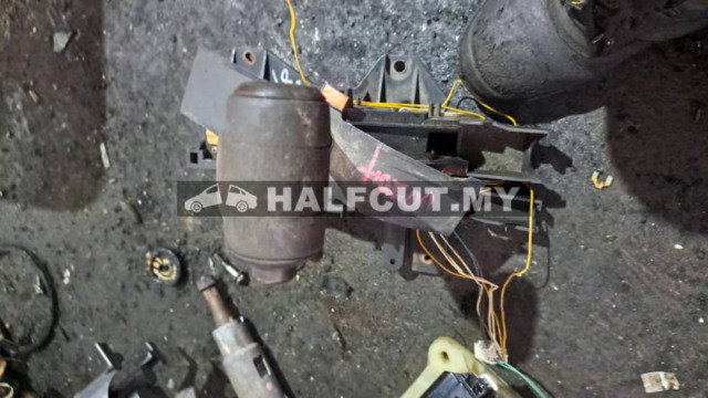 MITSUBISHI TRITON  GEAR LEVEL