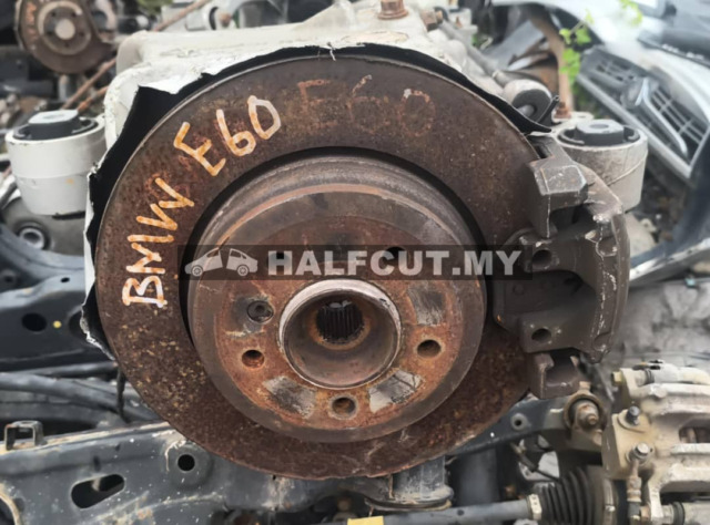 BMW E60 REAR AXLE