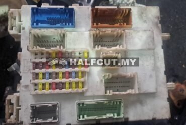 FORD KUGA FUSE BOX (97RI-010012)