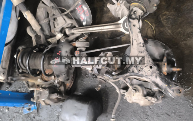 HONDA ACCORD T2A 2.4 FRONT KUNCKLE &AXLE &LOWER RH