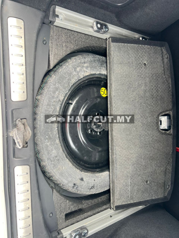 RANGE ROVER EVOQUE 2DOOR 2.0 PETROL SPARE PART