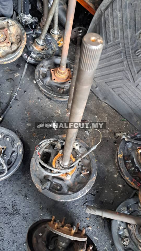FORD RANGER T7  REAR SHAFT LH ABS