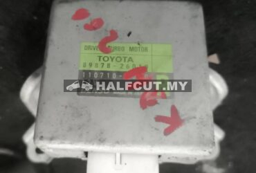 TOYOTA HIACE KDH200  ECU (89878-26010)R