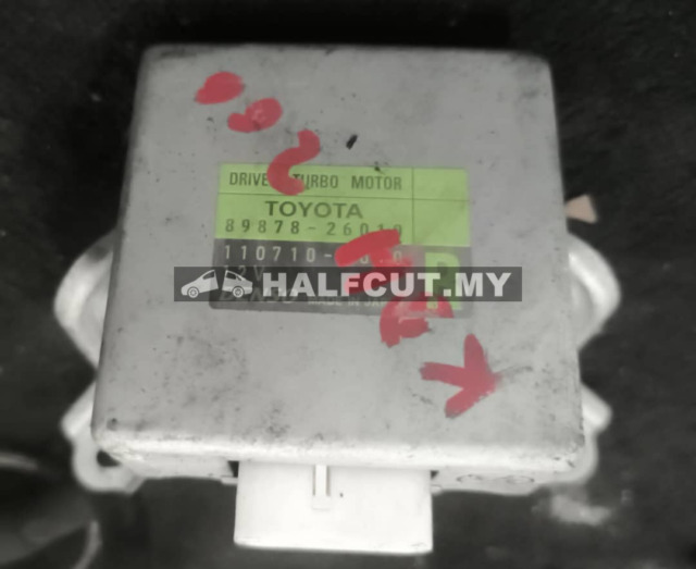 TOYOTA HIACE KDH200  ECU (89878-26010)R