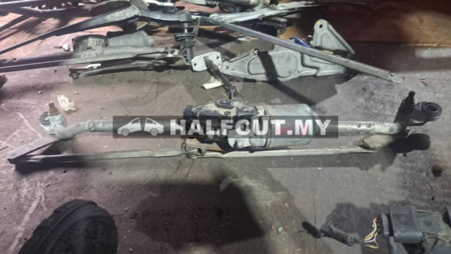 TOYOTA HILUX KUN25 WIPER LINK