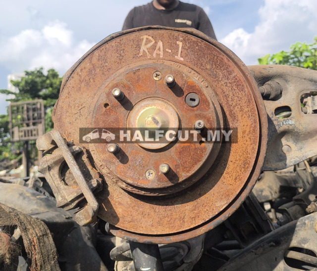 HONDA ODYSSE RA1 REAR AXLE