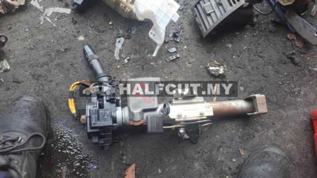 TOYOTA CAMRY ACV40 1NZ STEERING SHAFT