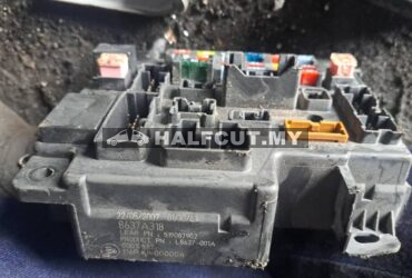 MITSUBISHI LANCER EVO10 FUSE BOX ECU (8637A318)