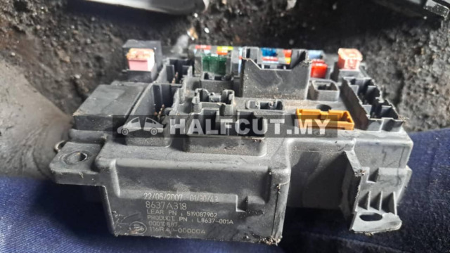MITSUBISHI LANCER EVO10 FUSE BOX ECU (8637A318)