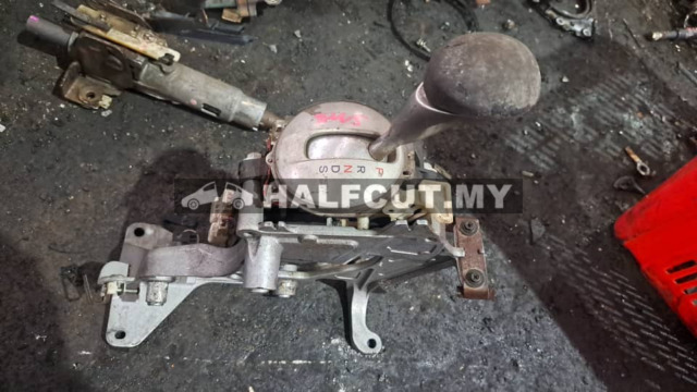 HONDA CIVIC  SNB 1.8 GEAR LEVEL