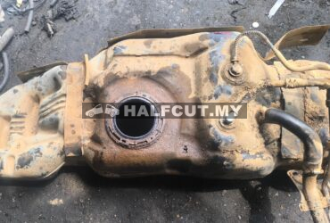 TOYOTA HILUX REVO PETROL TANK