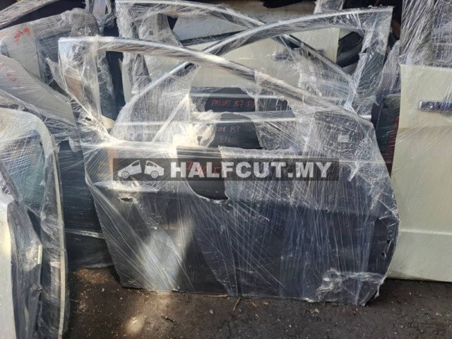HYUNDAI I40 FRONT DOOR F/R