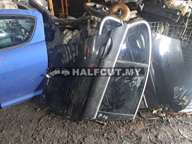 BMW F10 N20 REAR DOOR R/R