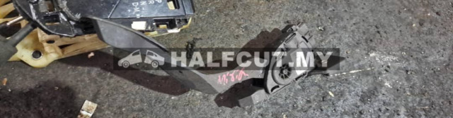 MITSUBISHI MIRAGE PEDAL SENSOR