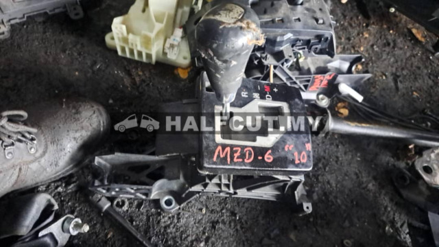 MAZDA 6 2010 GEAR LEVEL