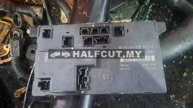 MERCEDES BENZ W211 ECU (211 870 20 85)