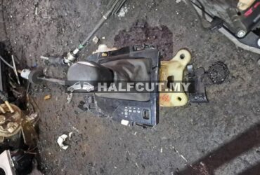 MAZDA 2 SKYACTIV GEAR LEVEL