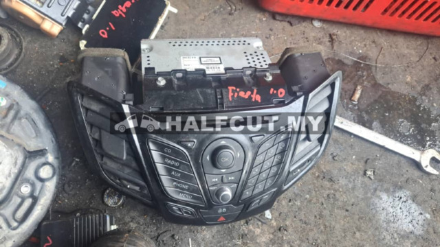 FORD FIESTA 1.0 RADIO