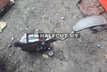 TOYOTA CAMRY ACV40 1NZ PEDAL SENSOR