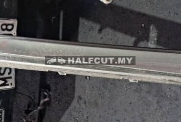 PROTON SAGA NEW SIDE SKIRT RH