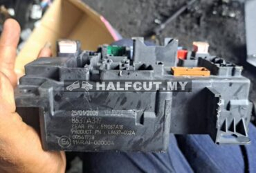 MITSUBISHI LANCER EVO10 FUSE BOX ECU (8637A319)