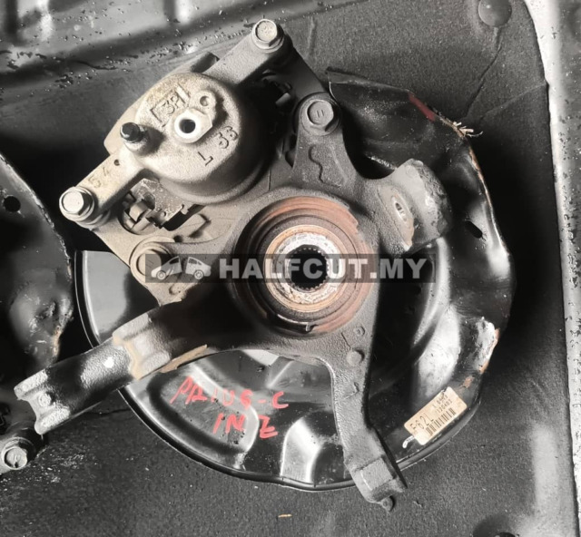 TOYOTA PRIUS C 1NZ FRONT AXLE&ABS  LH