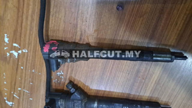 HYUNDAI STAREX A1 INJECTOR NOZZLE
