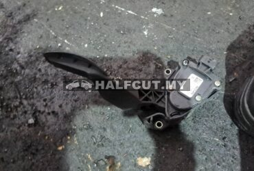NISSAN TEANA J32 2.0 PEDAL SENSOR