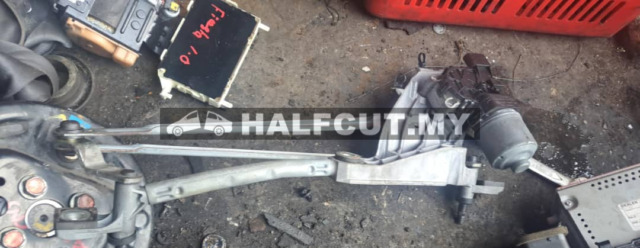 FORD FIESTA 1.0 WIPER LINK