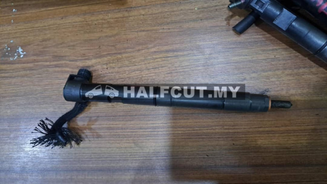 HYUNDAI STAREX A2 INJECTOR NOZZLE
