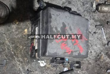 HYUNDAI SANTA FE FUSE BOX WAYA