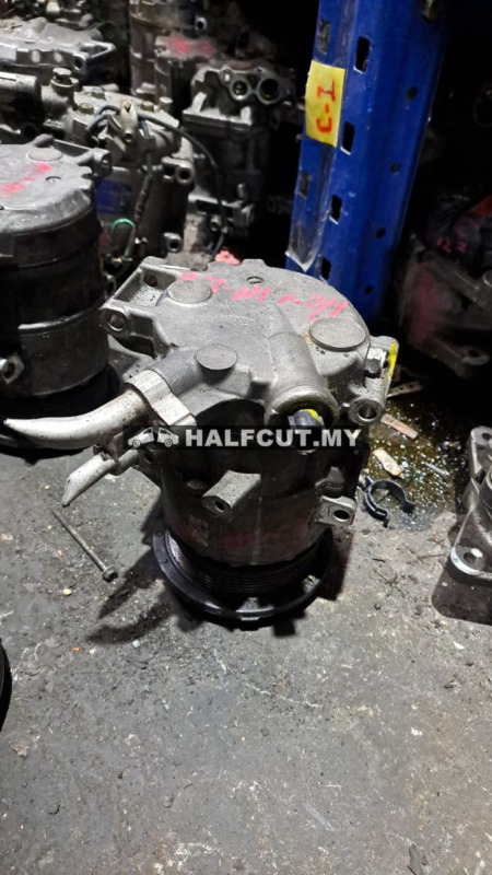TOYOTA CAMRY ACV40 2.0 COMPRESSOR