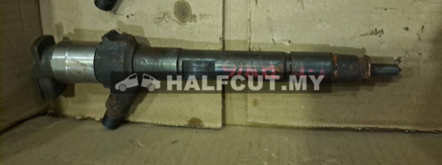 MITSUBISHI TRITON 4N15  INJECTOR NOZZLE