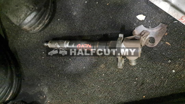 TOYOTA HILUX  REVO 2.4 2GD INJECTOR NOZZLE