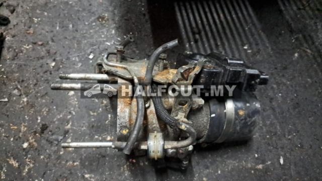 TOYOTA HICE KDH200 2KD THROTTLE BODY