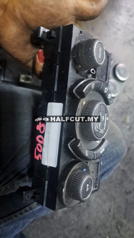 PEUGEOT 5008 AIRCOND SWITCH