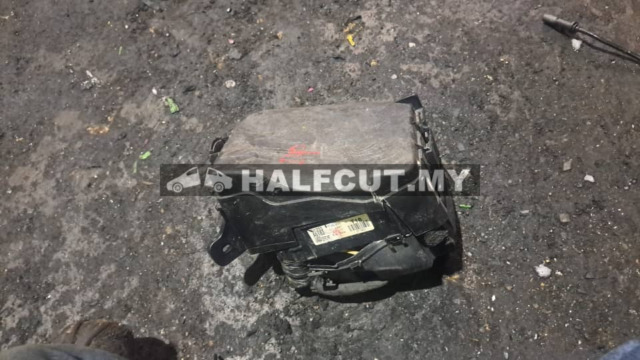 HYUNDAI I40 FUSE BOX WAYA (