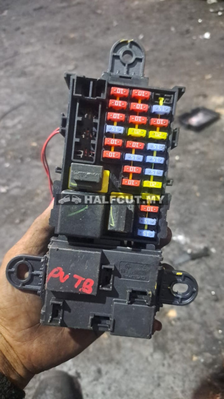 PROTON PREVE TB FUSE BOX