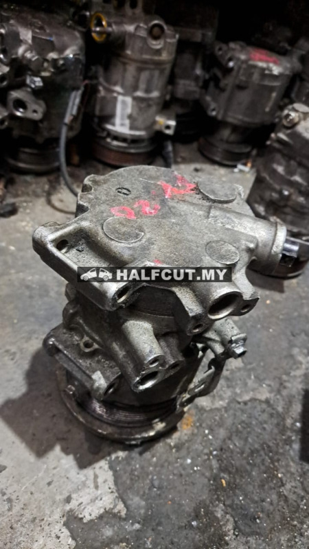 TOYOTA CAMRY ACV40 2.0 COMPRESSOR