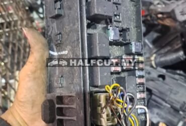 MITSUBISHI TRITON OM FUSE BOX WAYA