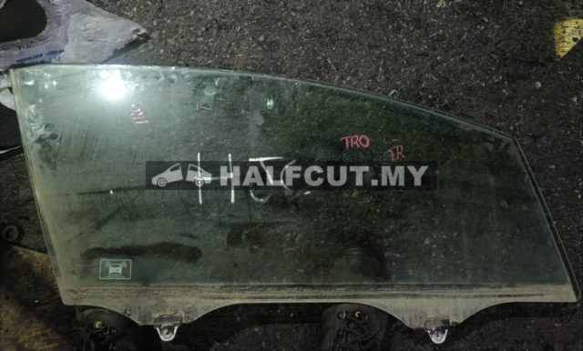 HONDA TRO FRONT  WINDOR GLASS F/R