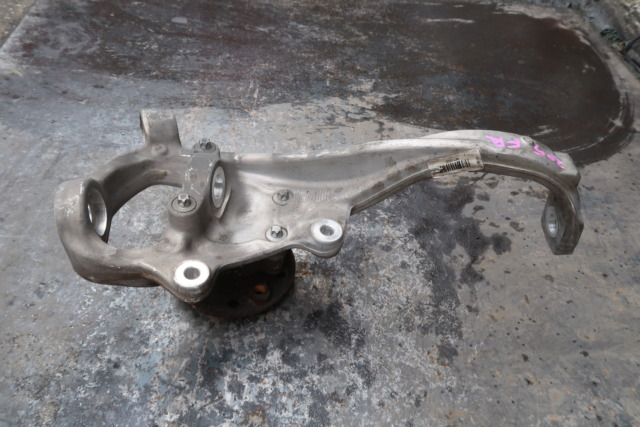 MERCEDES BENZ W205 C CLASS KNUCKLE