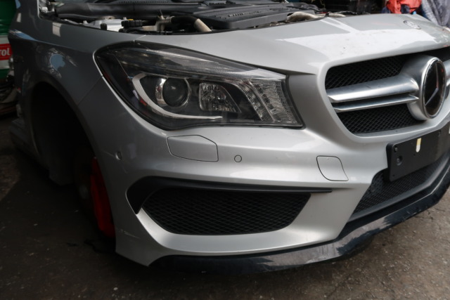 MERCEDES W117 CLA45 HALF CUT