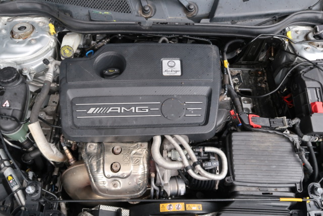 MERCEDES W117 CLA45 HALF CUT