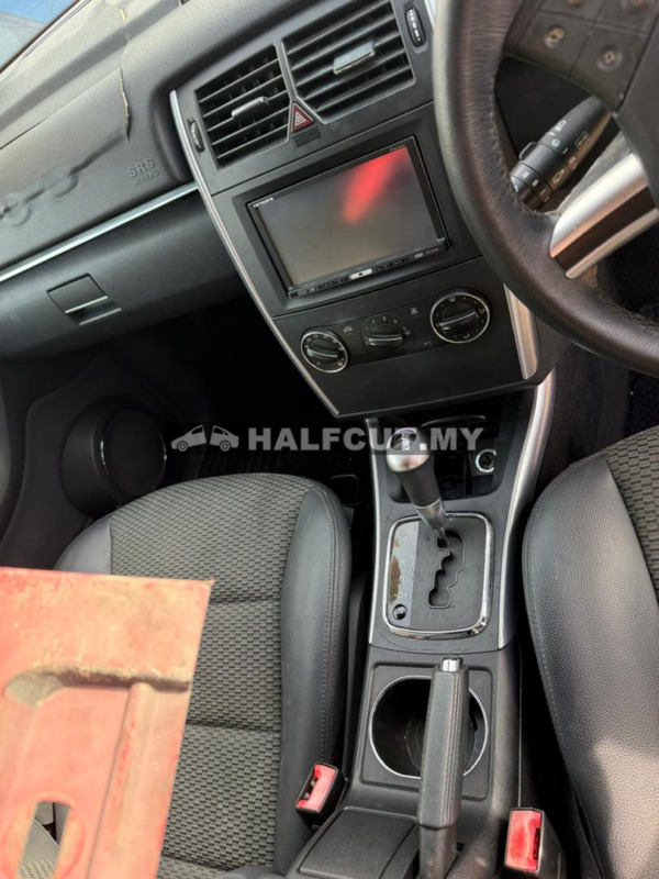 MERCEDES B180 W245 SPARE PARTS
