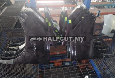 VELLFIRE AHN20 FENDER