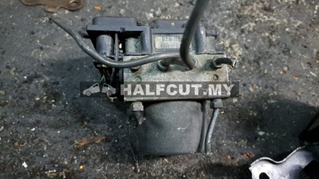TOYOTA ESTIMA ACR50 2.4   ABS PUMP X2