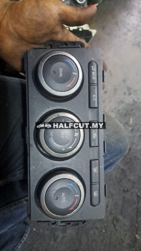 MAZDA 3 2010 AIRCOND SWITCH